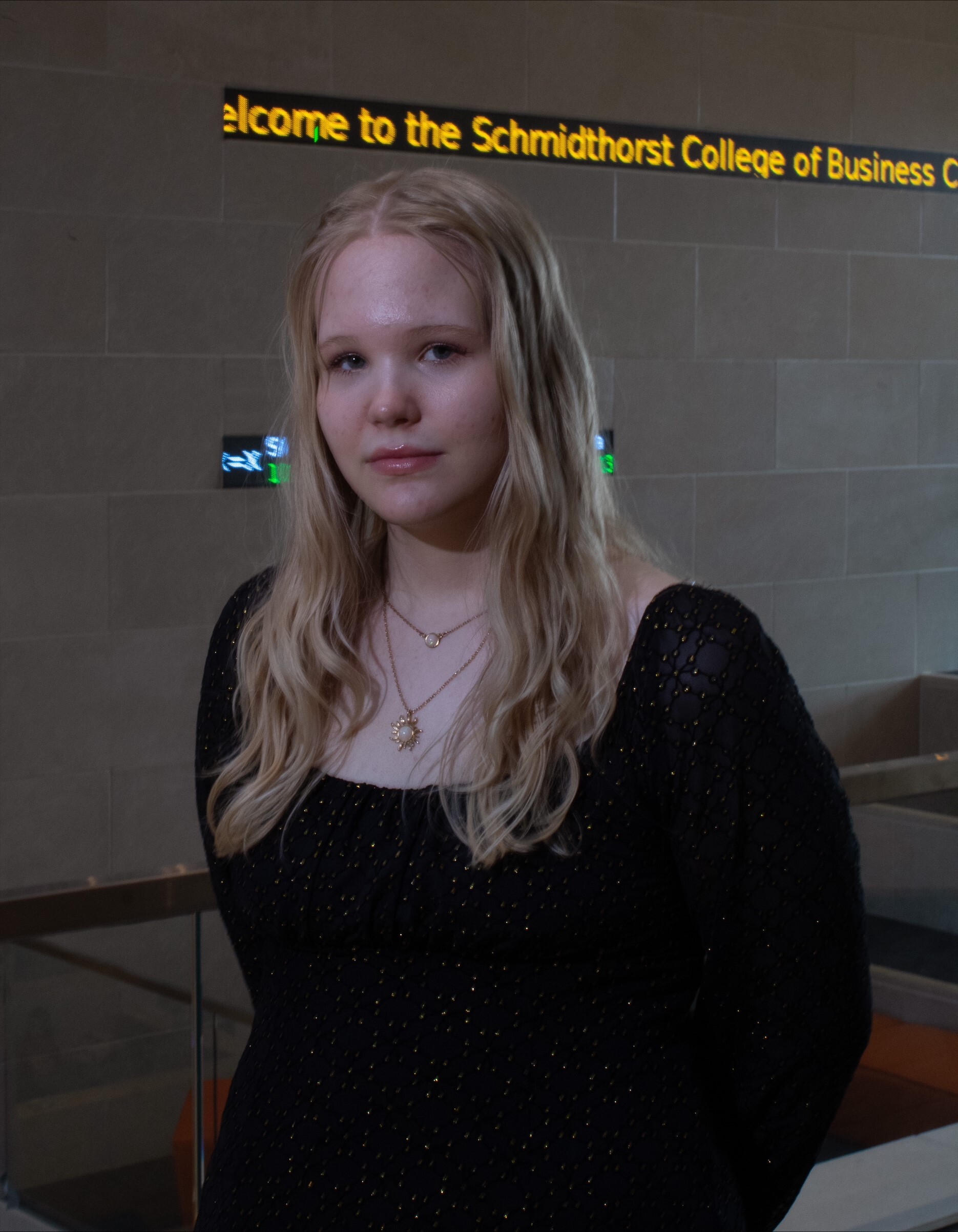 Mackenzie Begert Headshot.