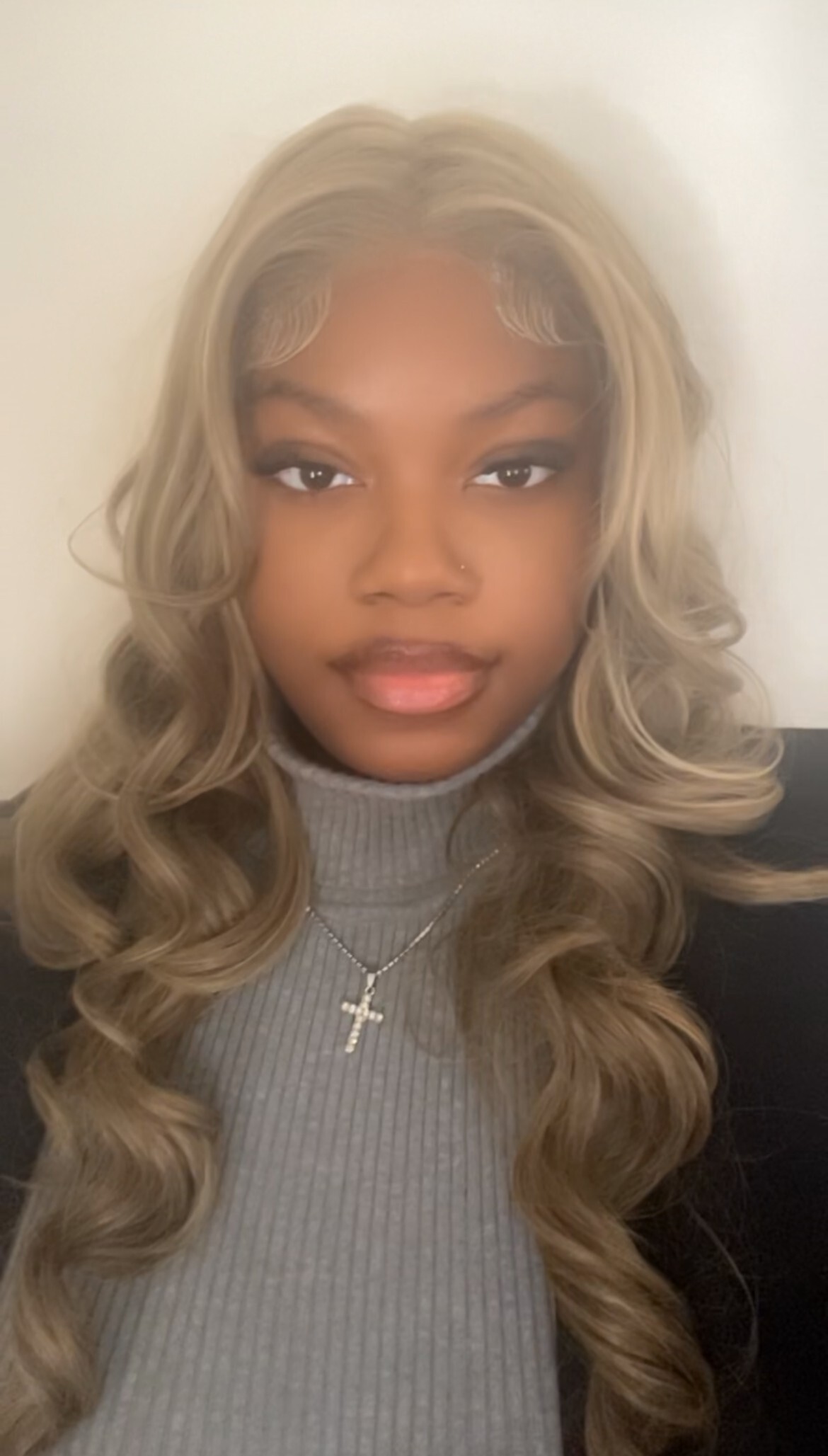 Tyana Mackel Headshot.