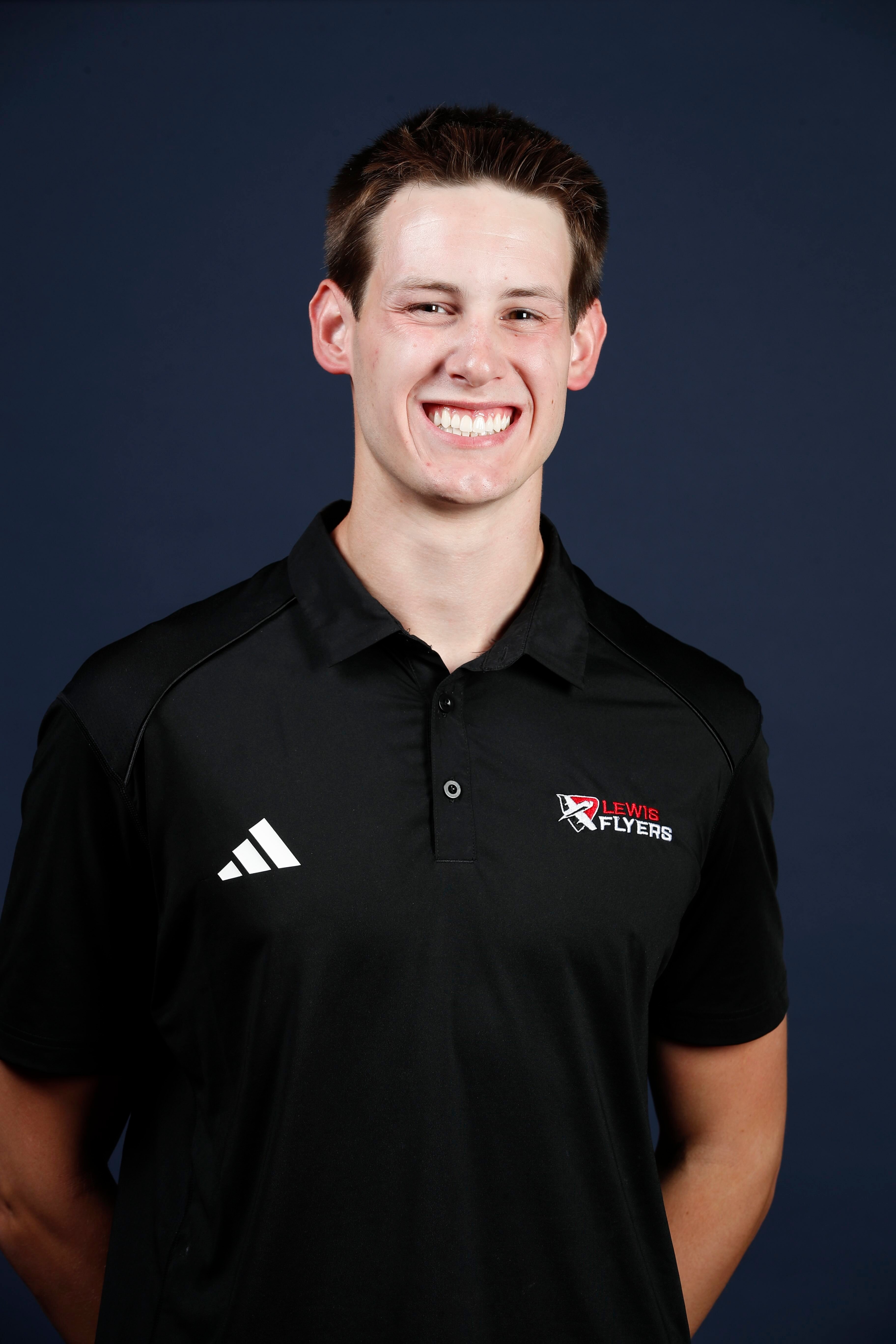 Zach Pekol Headshot.