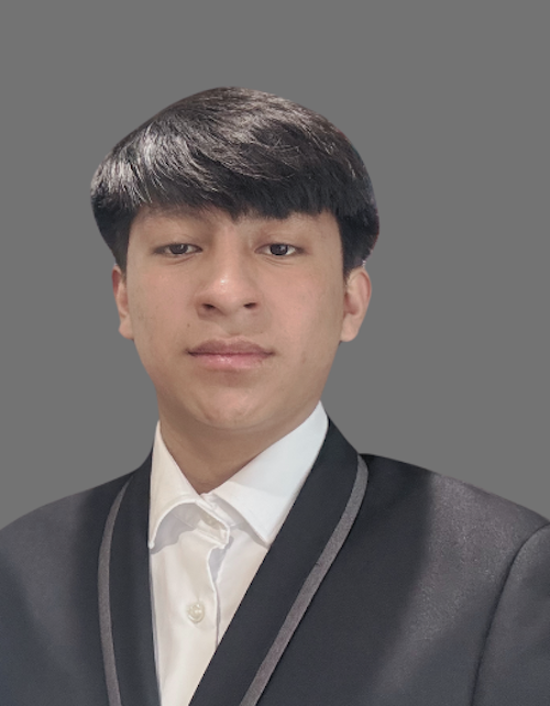 Kenny Albarracin Headshot.